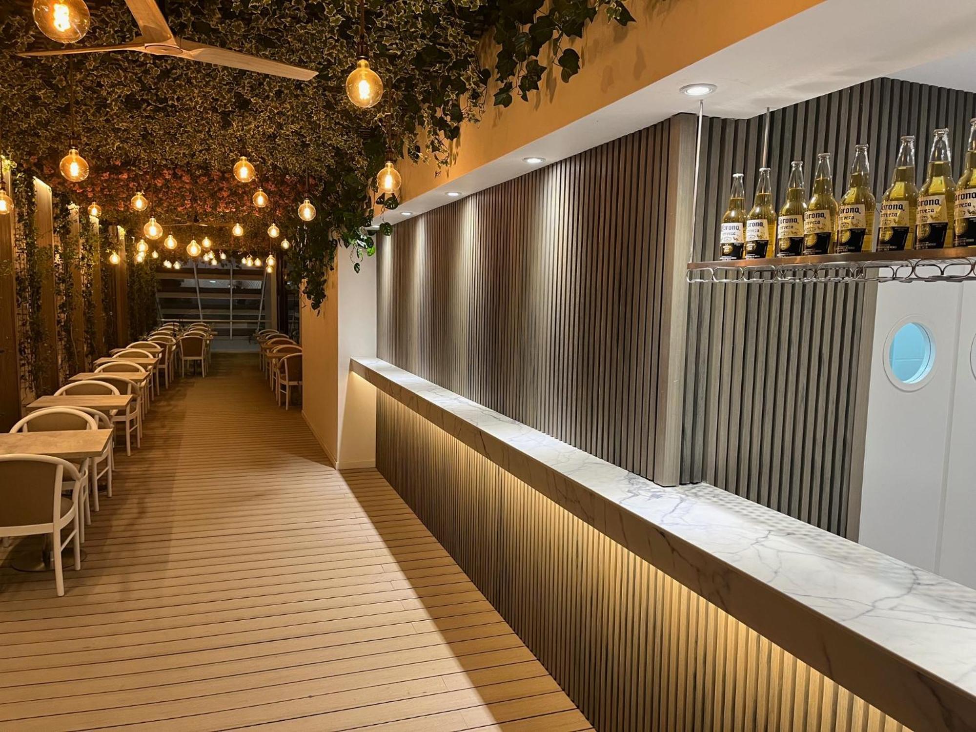 Holiday Inn Rosario By Ihg Экстерьер фото