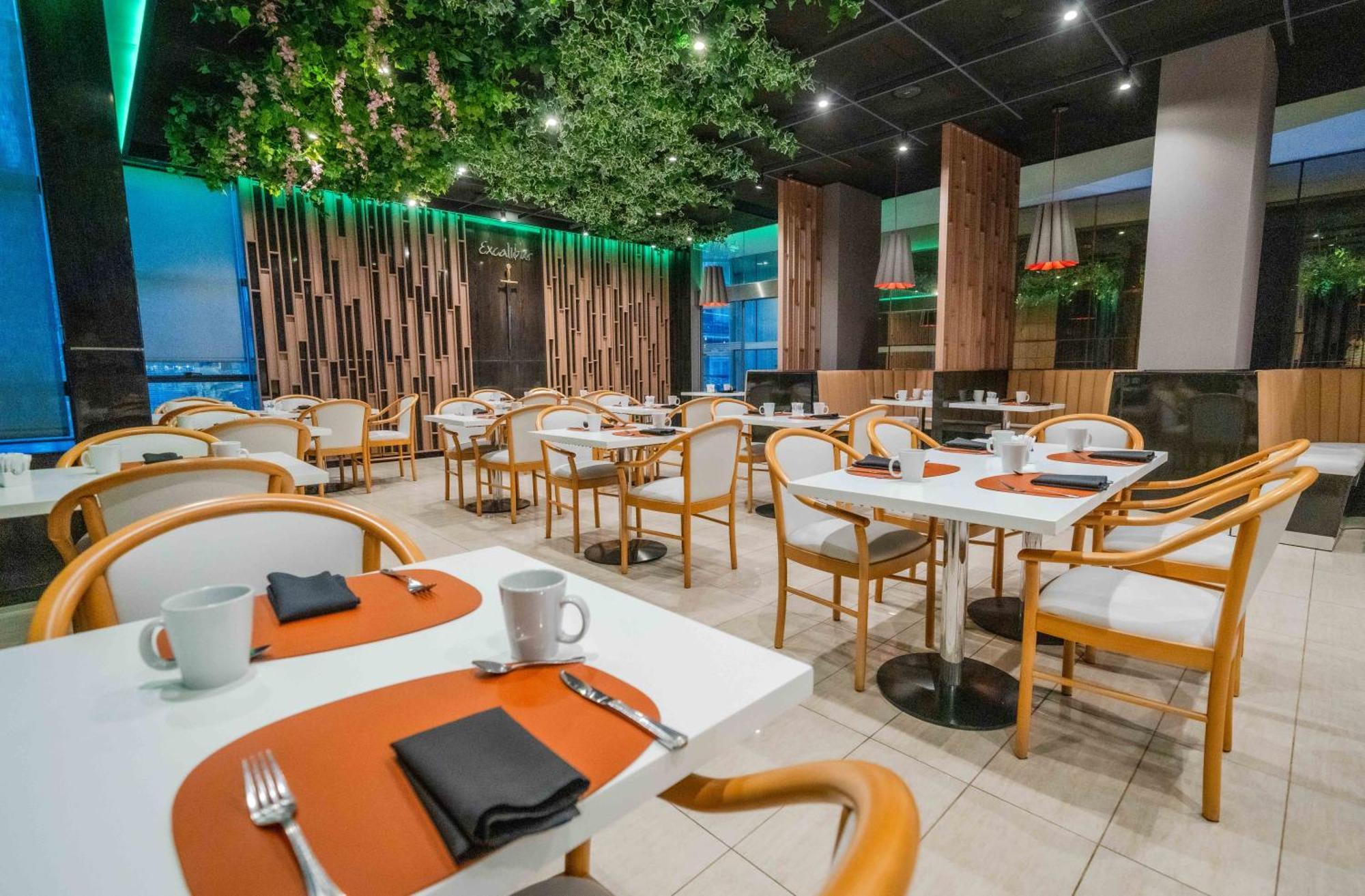 Holiday Inn Rosario By Ihg Экстерьер фото