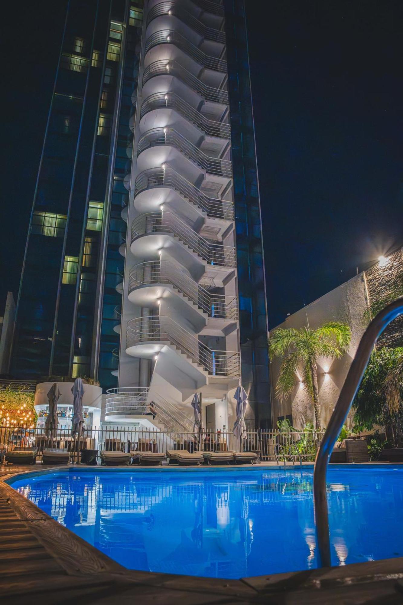 Holiday Inn Rosario By Ihg Экстерьер фото